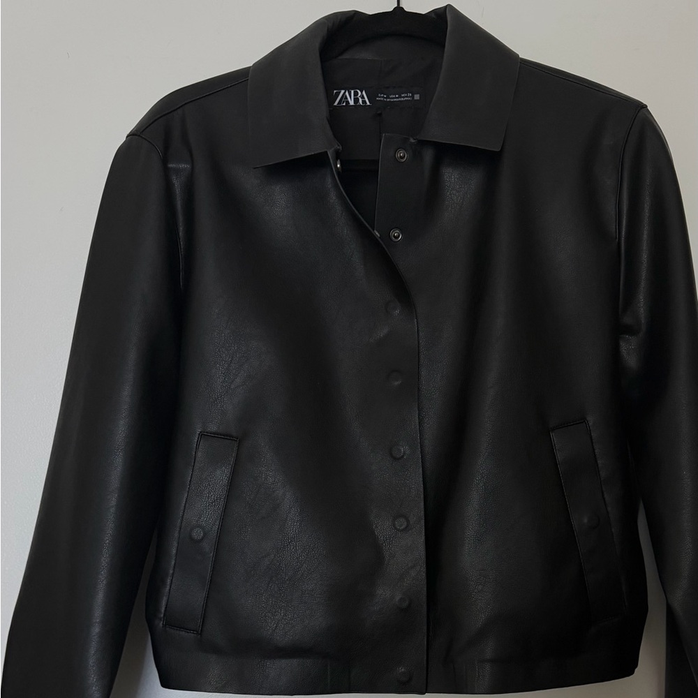 Zara Women's Classic Black Leather Jacket
